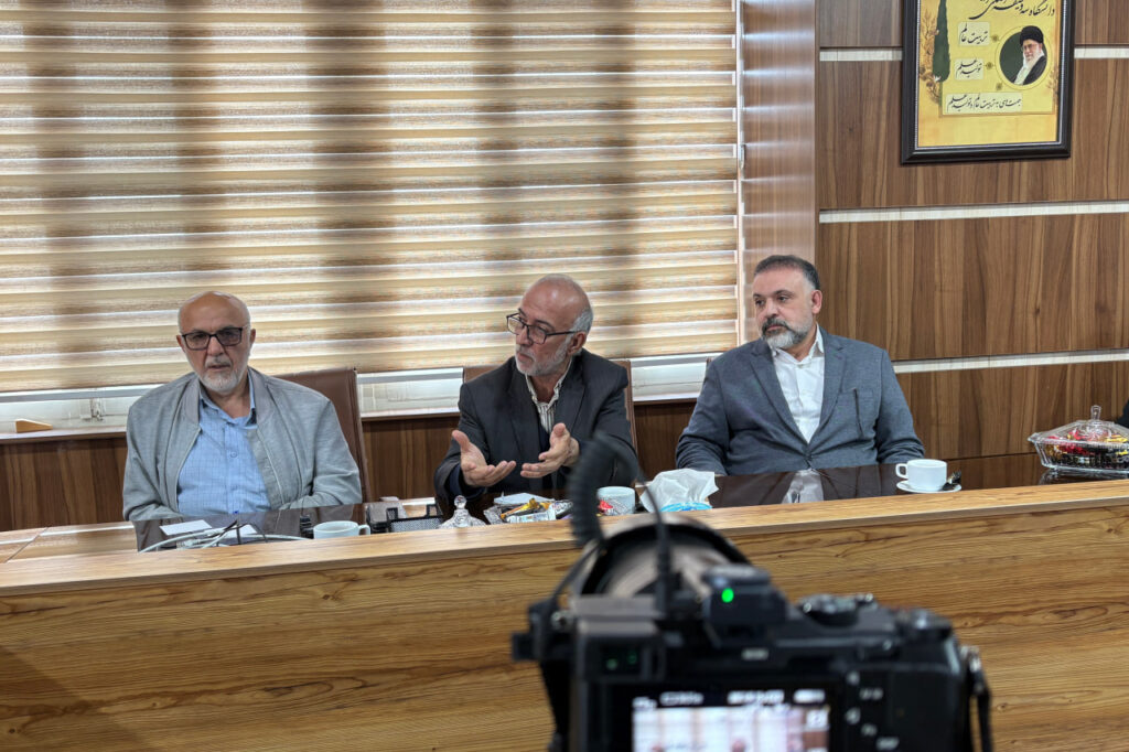 رئیس دانشگاه مازندران ششم بهمن
