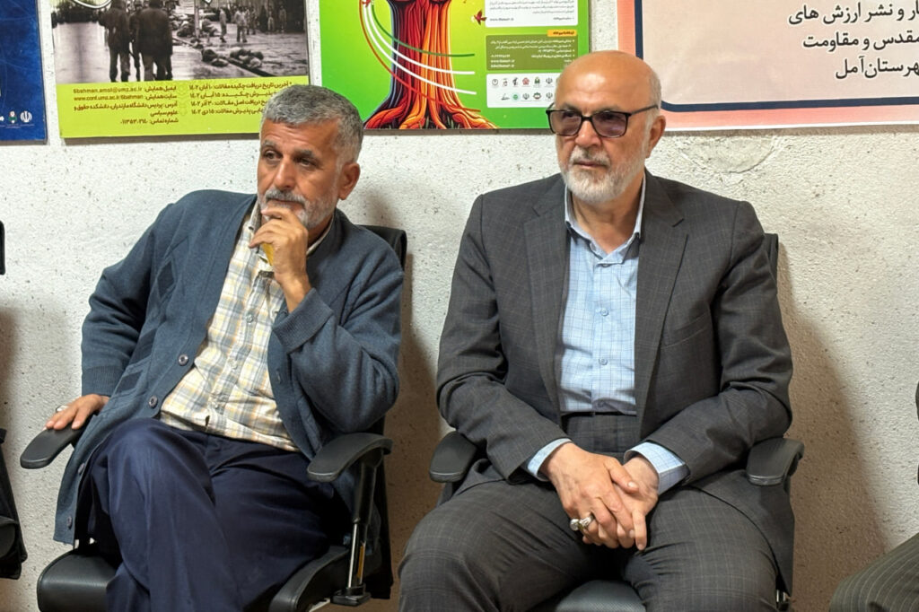 حماسه جنگل آمل ستاد شش بهمن آمل مقاومت مردم آمل ۱۳۶۰ دفتر حفظ آثار دفاع مقدس آمل اردوی بصیرتی آملحماسه جنگل آمل ستاد شش بهمن آمل مقاومت مردم آمل ۱۳۶۰ دفتر حفظ آثار دفاع مقدس آمل اردوی بصیرتی آمل